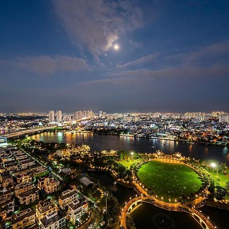 Luxury Apartment At Vinhomes Central Park Thành Pho Ho Chí Minh Esterno foto